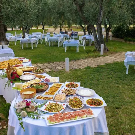 Holiday home Saracena Featured With Private And Swimming Pool Mattinata